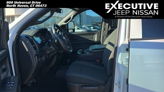 Used 2024 RAM 3500 Tradesman image 9
