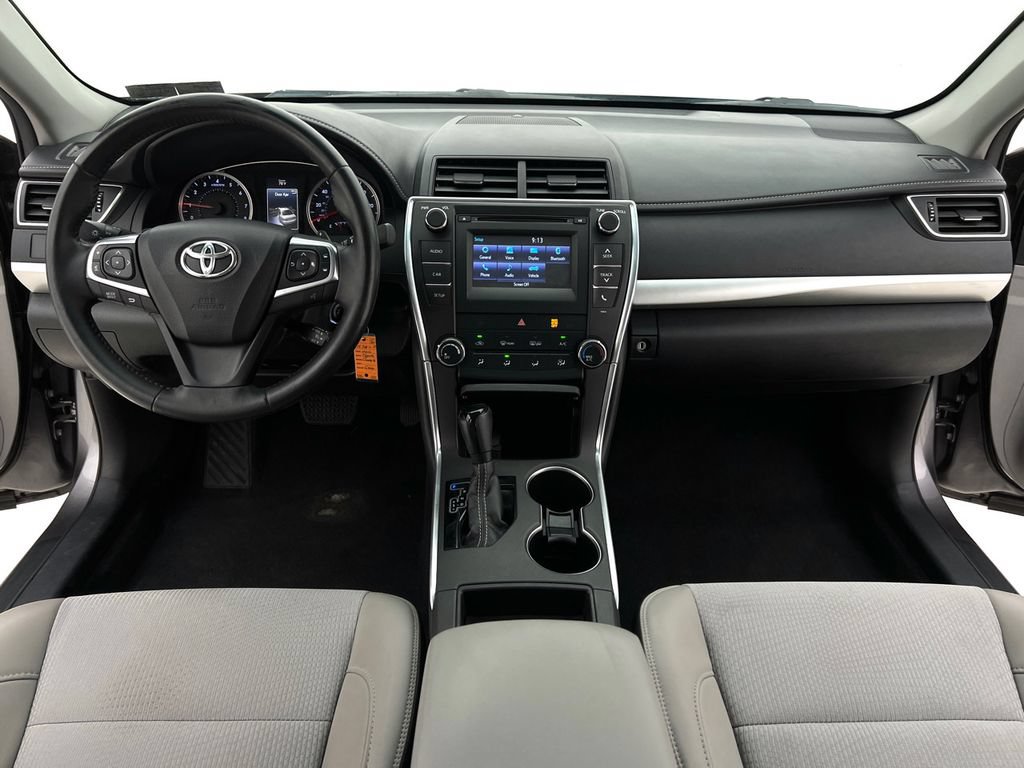 Used 2016 Toyota Camry SE FWD image 20