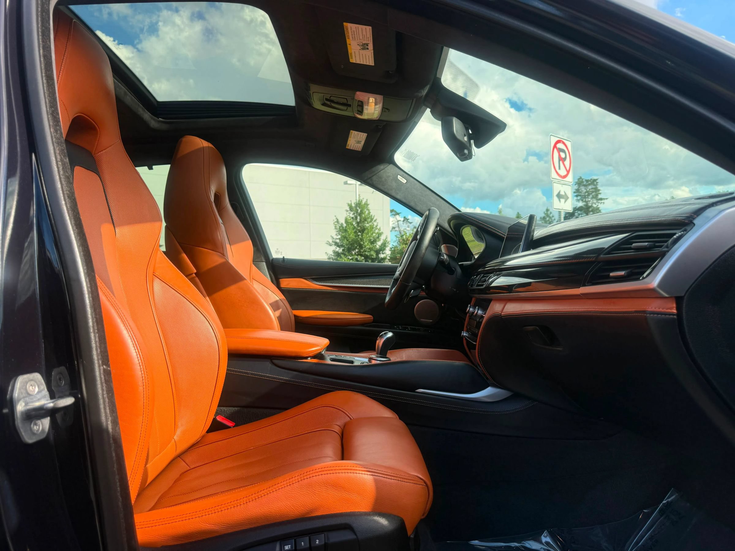 Used 2019 BMW X6 M w/ Executive Package AWD/4WD image 12
