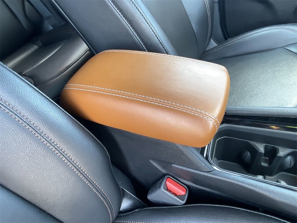 Used 2024 Jeep Compass Limited image 32