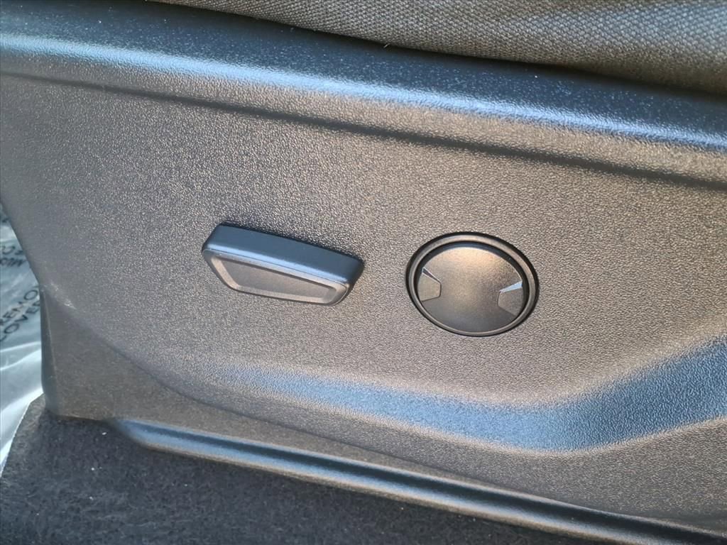 Certified 2025 Ford F150 XLT w/ Equipment Group 301A Standard AWD/4WD image 14