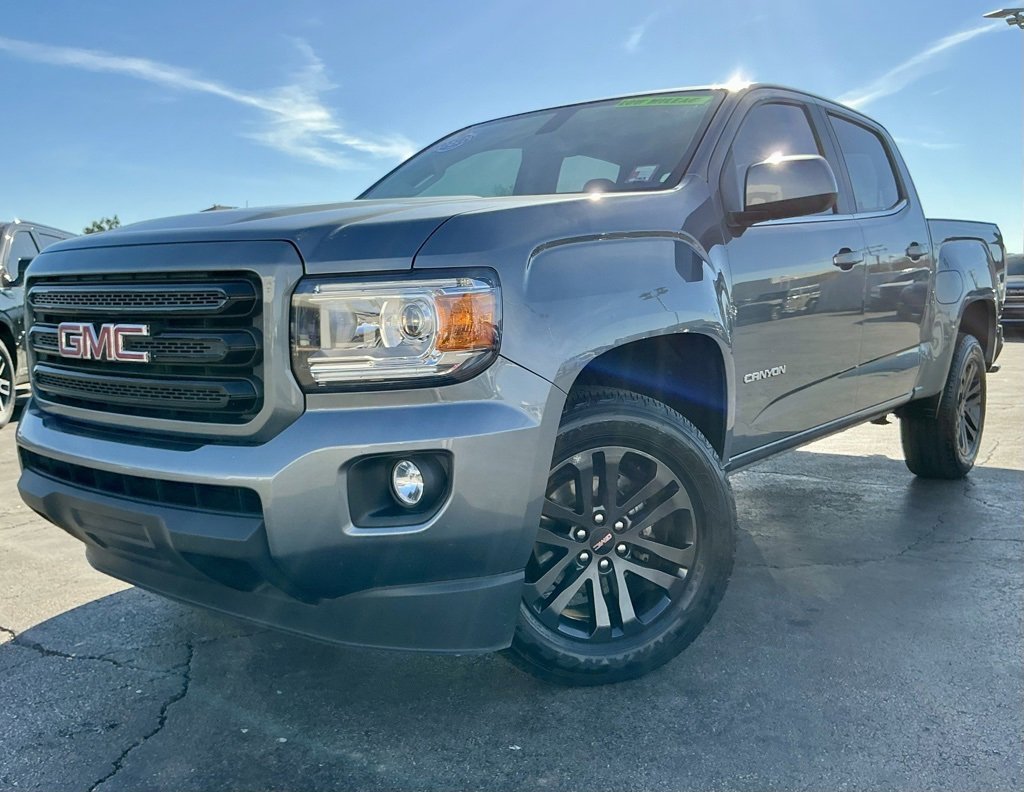 Used 2020 GMC Canyon SLE w/ Elevation Edition image 3