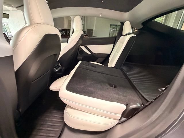 Used 2020 Tesla Model Y Long Range AWD/4WD image 16