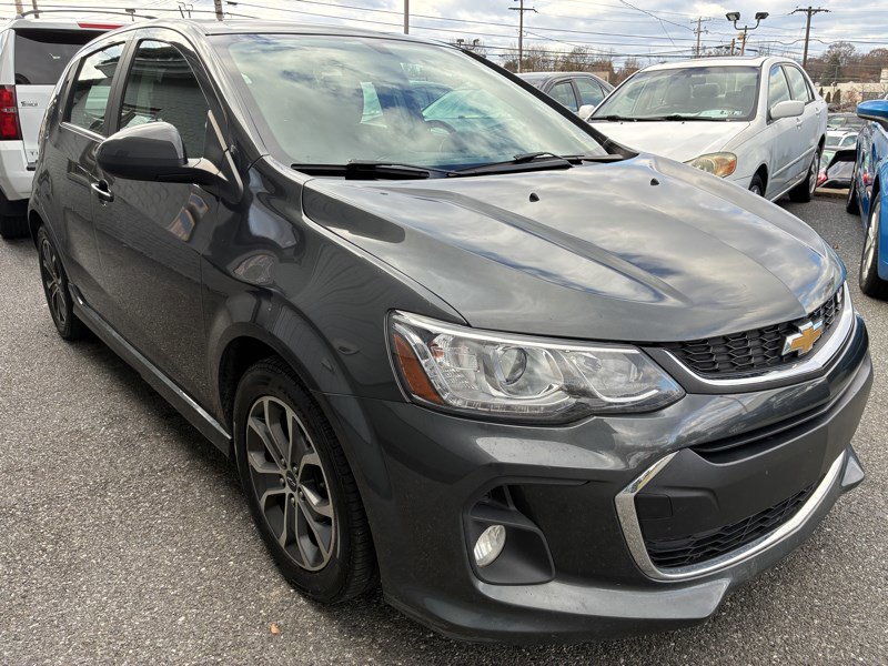 Used 2020 Chevrolet Sonic LT image 3