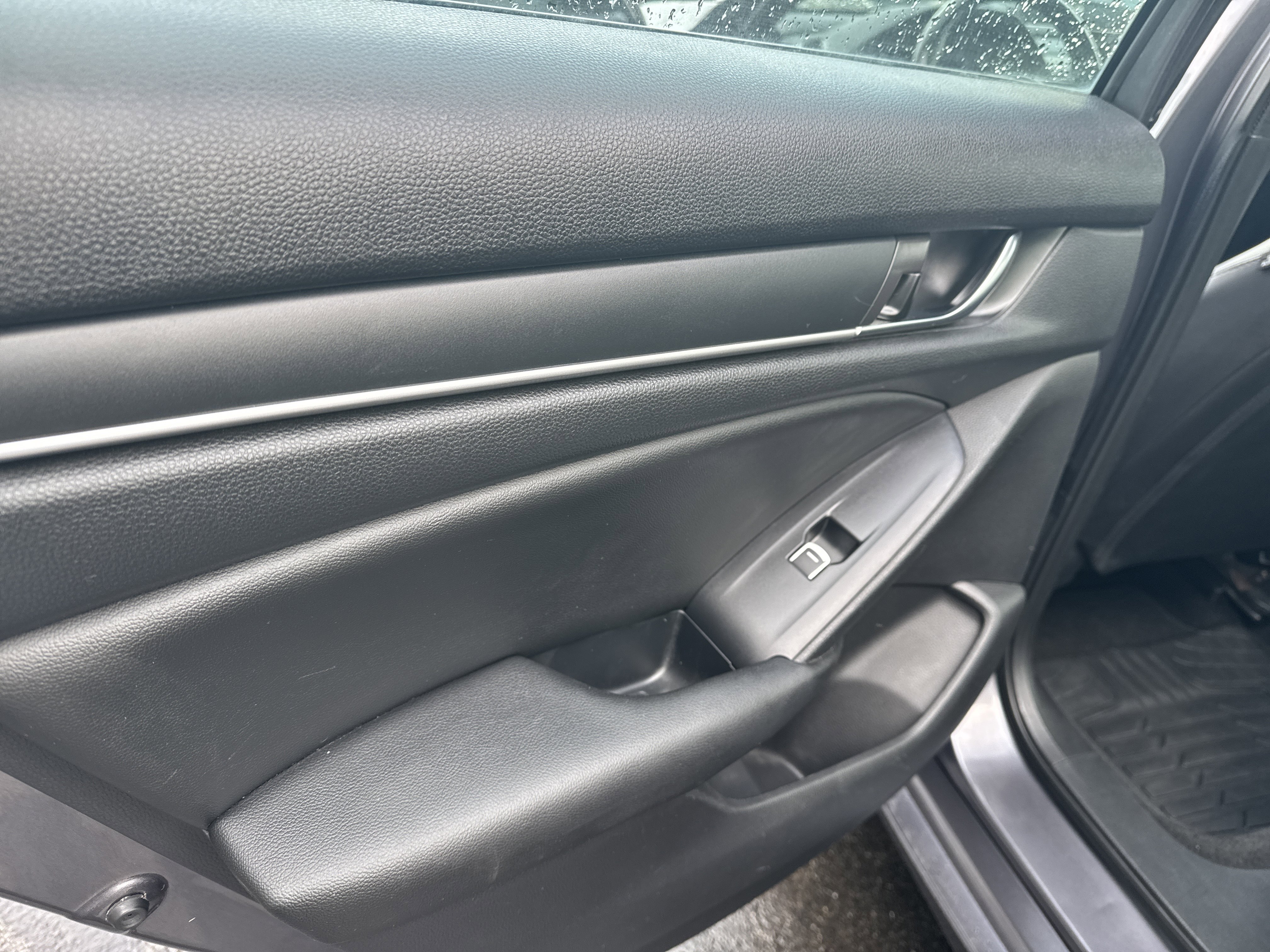 Used 2020 Honda Accord Sport image 23