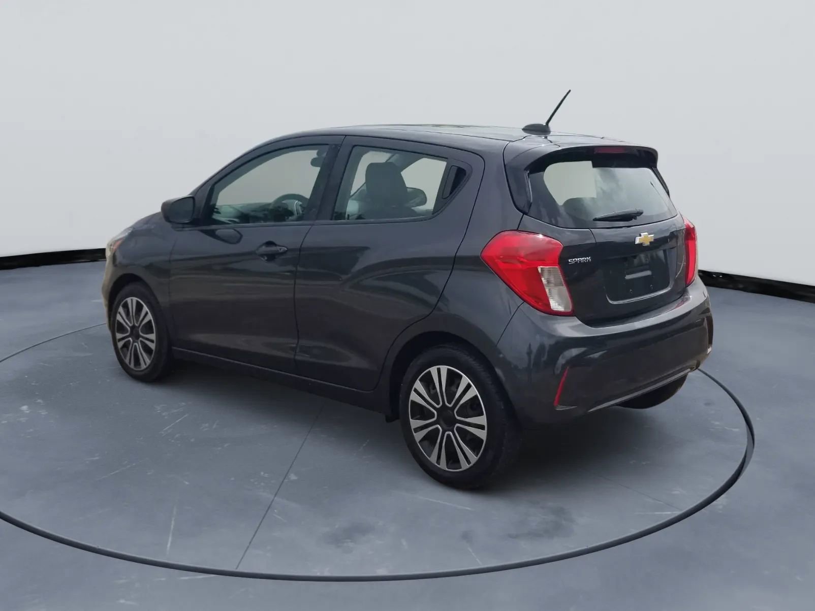 Used 2019 Chevrolet Spark LS FWD image 7
