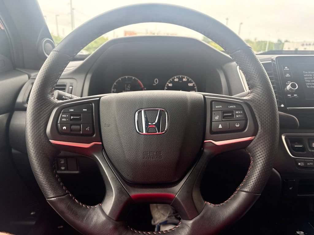 Used 2025 Honda Ridgeline TrailSport image 16