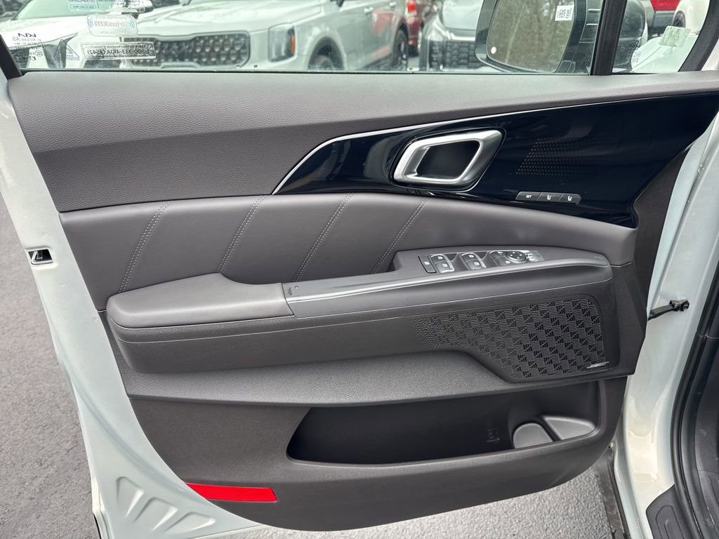 New 2026 Kia Carnival SX Prestige image 11