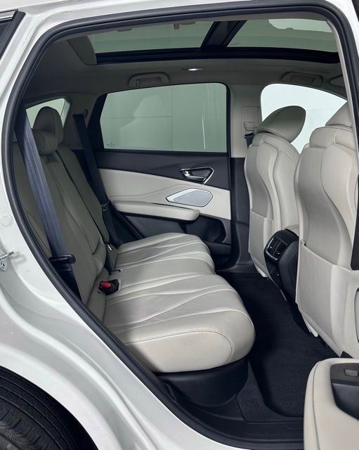Used 2025 Acura RDX w/ Technology Package image 27
