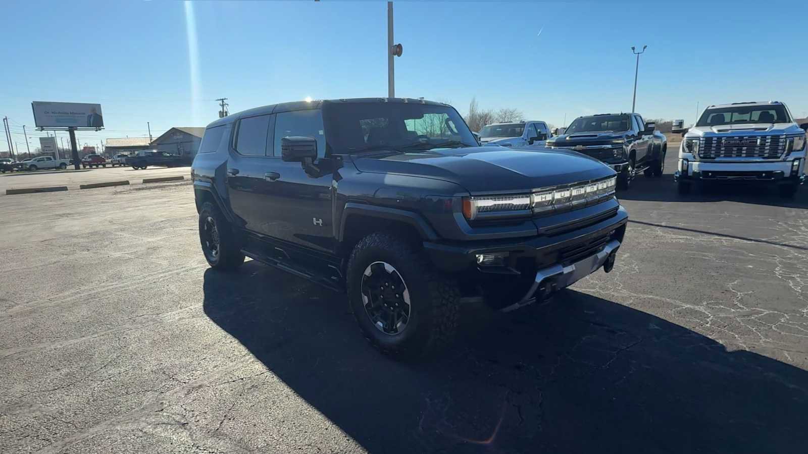 Used 2025 GMC Hummer EV 3X w/ Extreme Off-Road Package AWD/4WD image 2