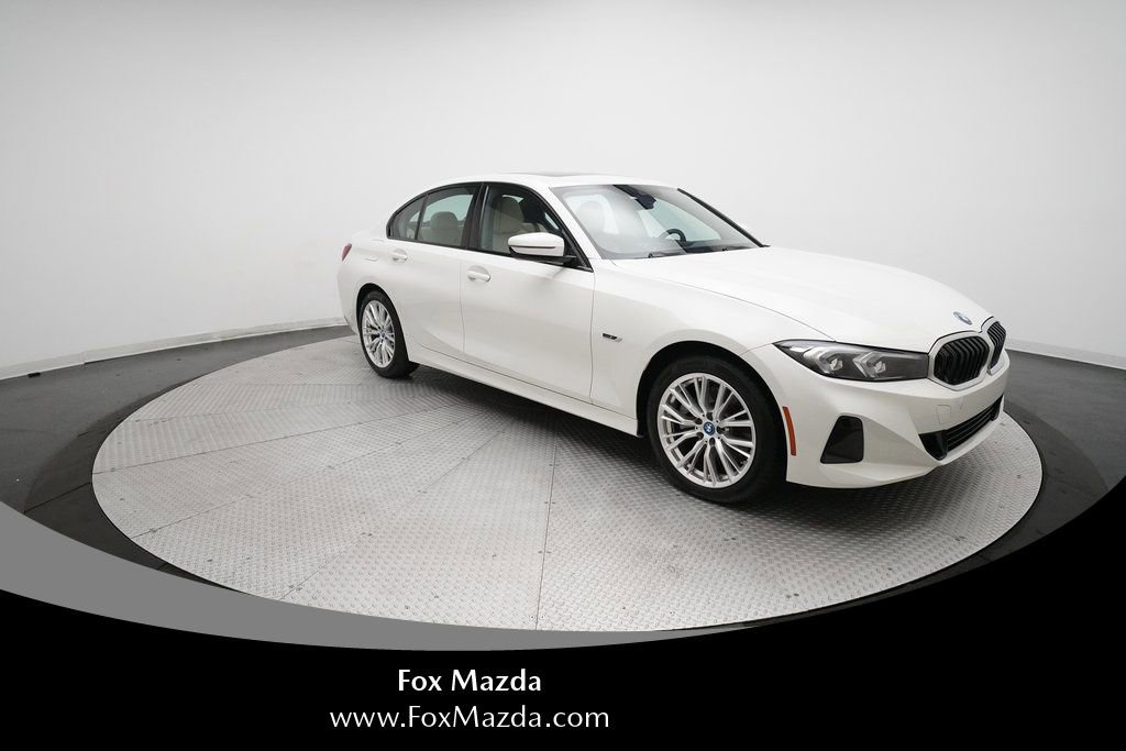 Used 2023 BMW 330e xDrive w/ Driving Assistance Package AWD/4WD image 13