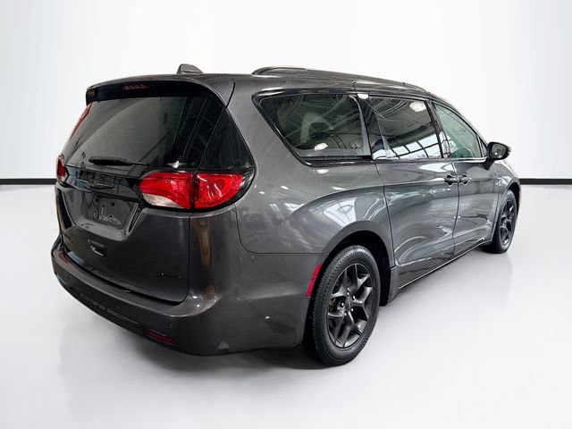 Used 2019 Chrysler Pacifica Limited w/ S Appearance Package image 6