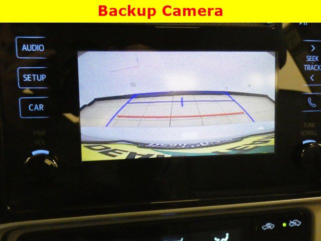 Used 2018 Toyota Corolla LE image 17