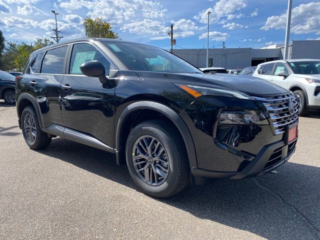 New 2026 Nissan Rogue S image 7