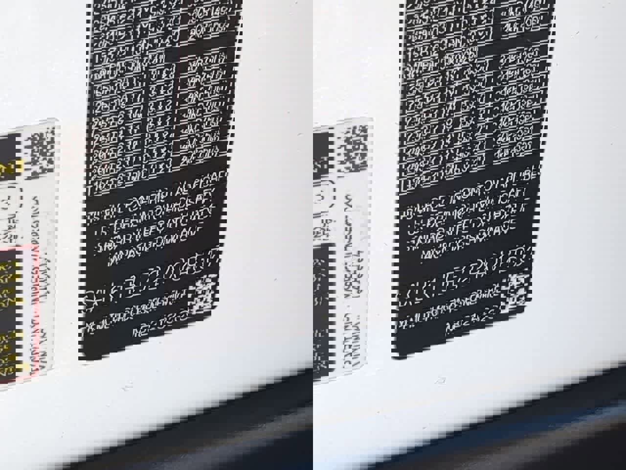 Certified 2023 Land Rover Range Rover Long Wheelbase Autobiography image 37