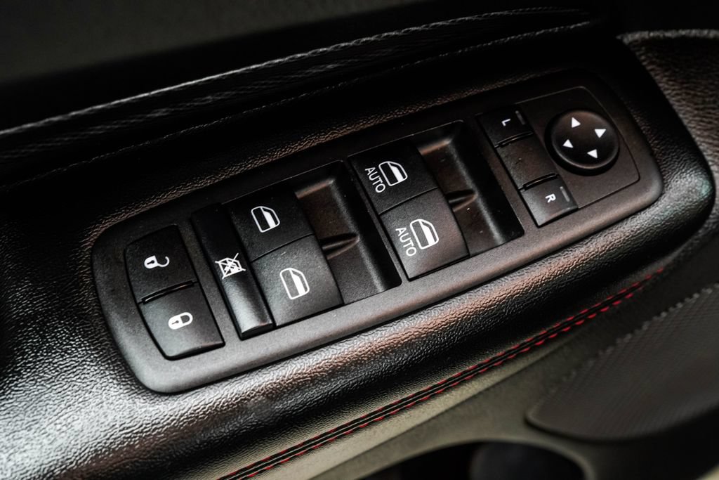 Used 2025 Dodge Durango GT AWD/4WD image 45