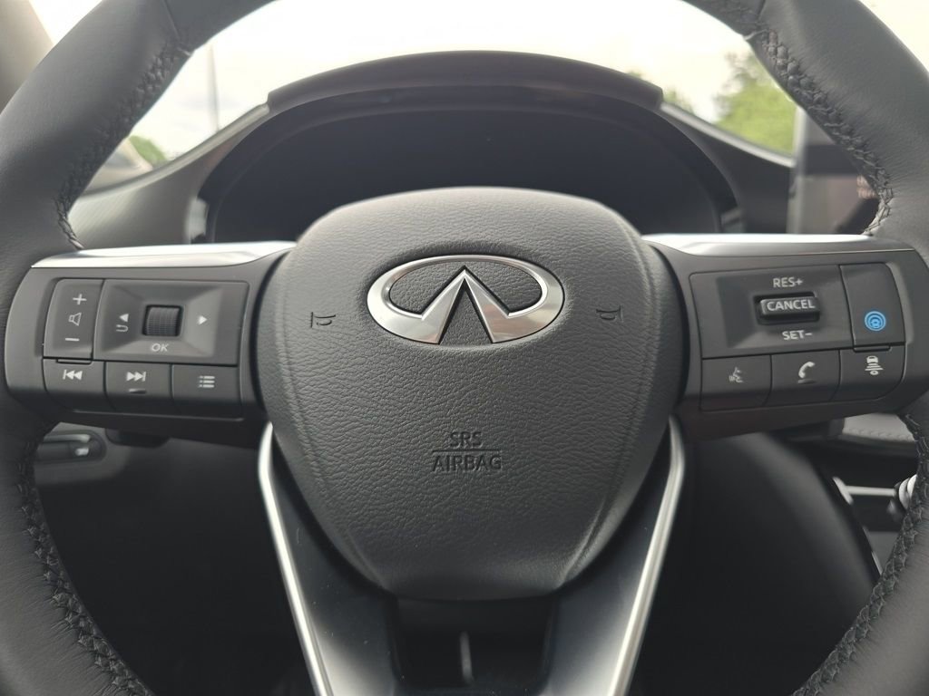 Certified 2025 INFINITI QX60 Luxe w/ Cargo Package image 28