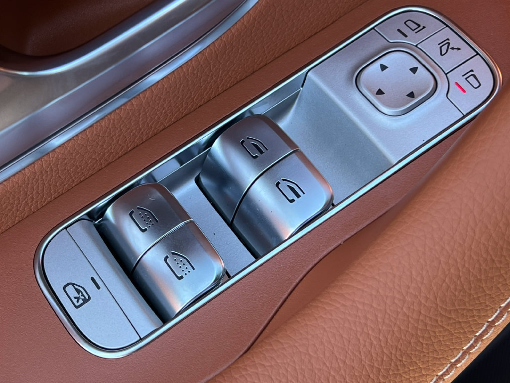 New 2027 Mercedes-Benz GLS 450 4MATIC image 17