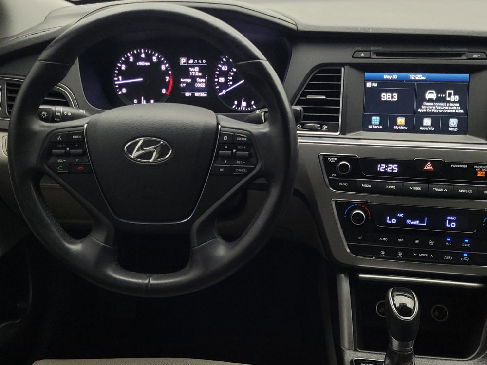 Used 2017 Hyundai Sonata Limited image 22