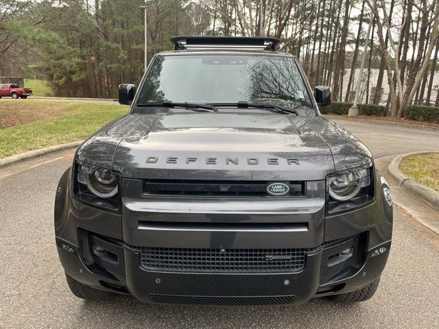 Certified 2023 Land Rover Defender 110 X-Dynamic SE image 3