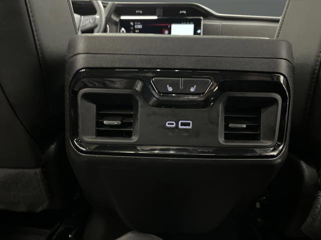 Used 2024 GMC Sierra 2500 AT4 w/ AT4 Preferred Package image 35