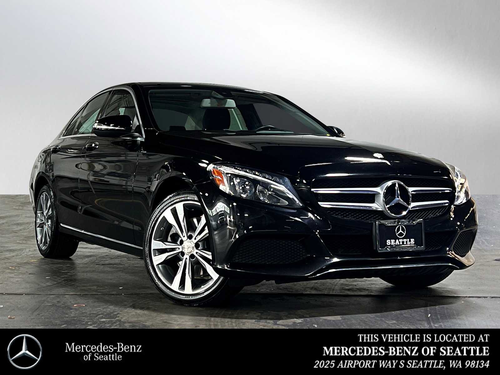 Used 2015 Mercedes-Benz C 300 4MATIC Sedan image 1