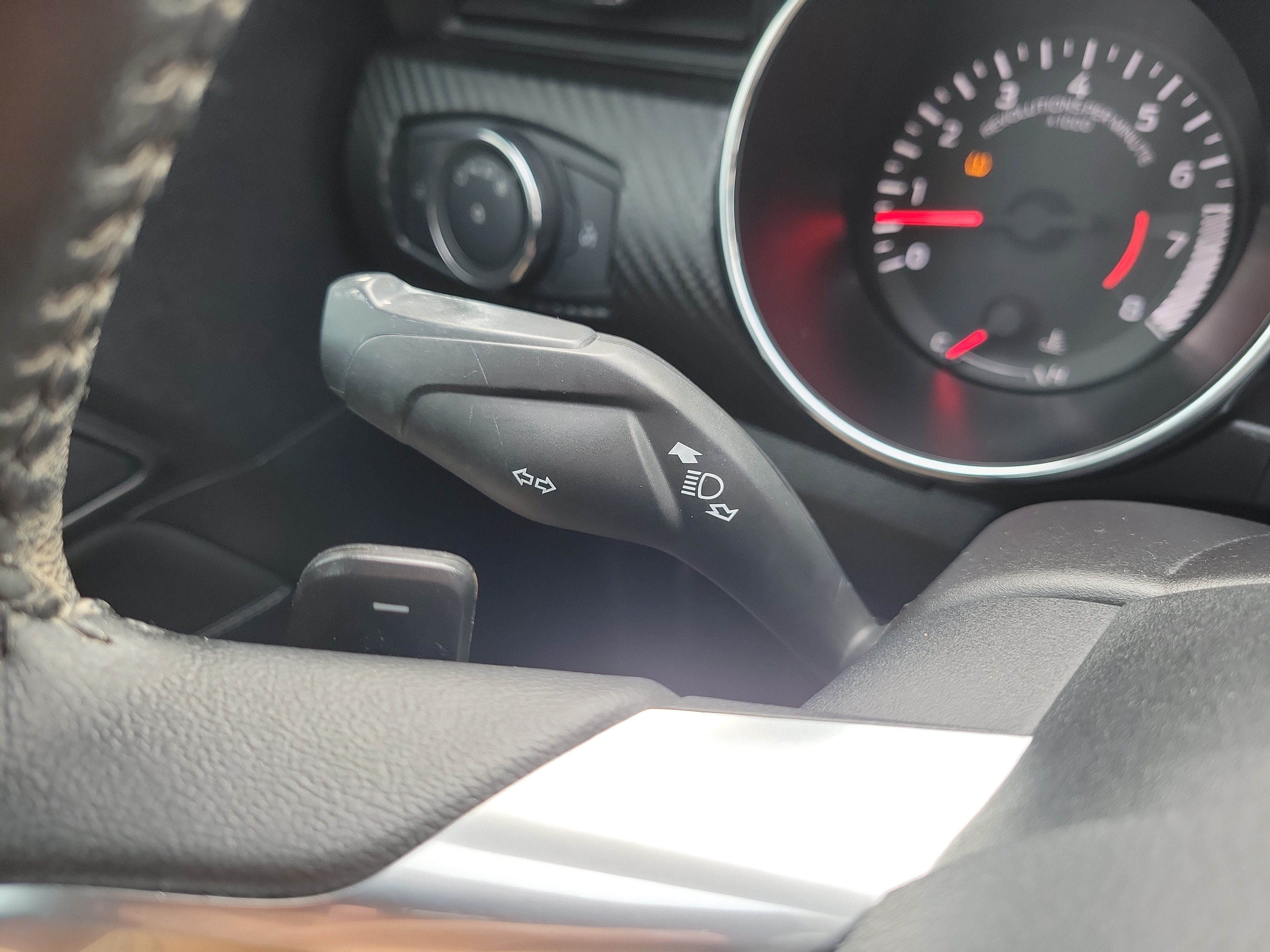 Used 2017 Ford Mustang Coupe RWD image 22