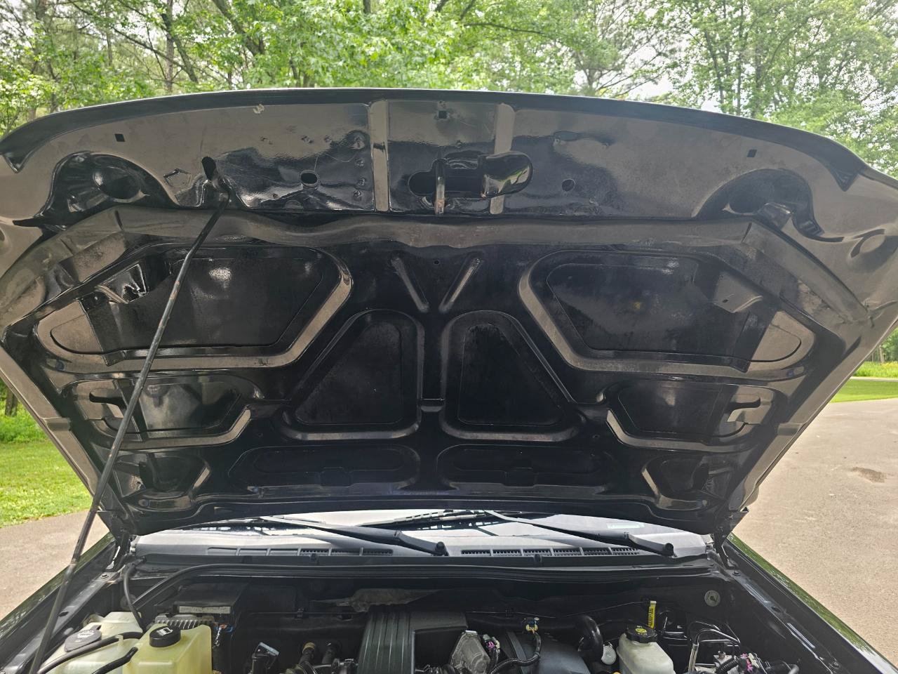 Used 2012 Chevrolet Colorado LT AWD/4WD image 25