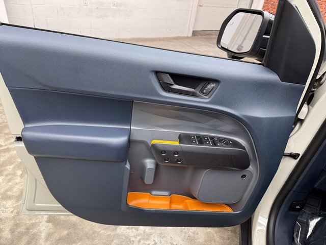 Used 2025 Ford Maverick Tremor image 10