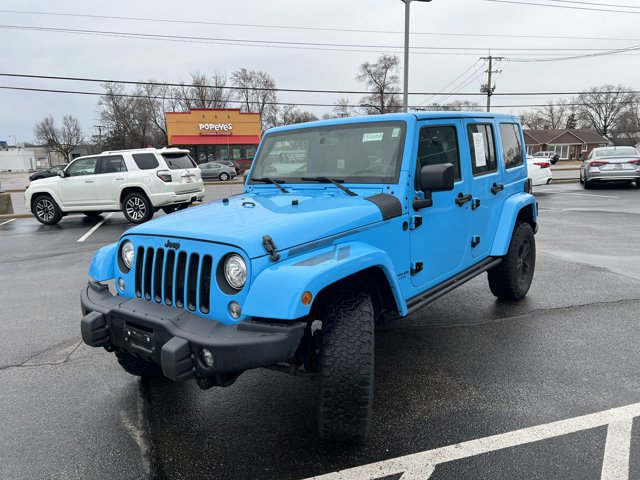Used 2017 Jeep Wrangler Unlimited Sahara image 2