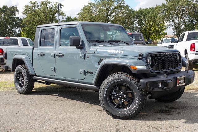 New 2025 Jeep Gladiator Willys video 2