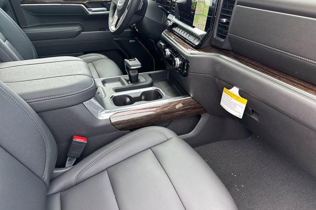 New 2026 GMC Sierra 1500 Elevation w/ Elevation Premium Package AWD/4WD image 17
