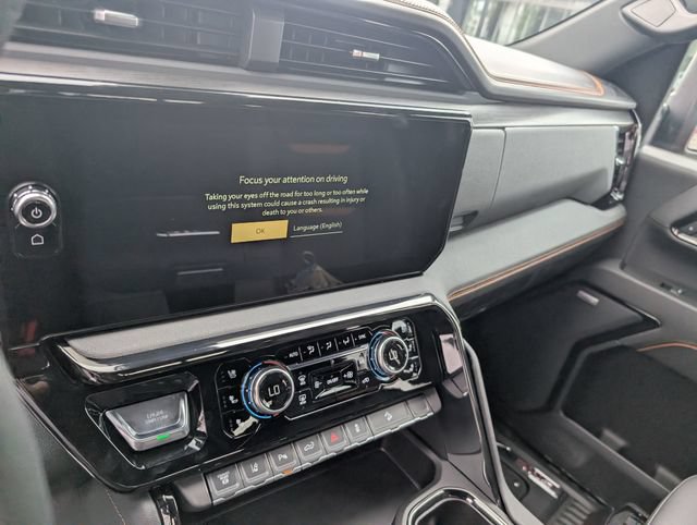 New 2026 GMC Sierra 3500 AT4 w/ AT4 Premium Plus Package AWD/4WD image 23