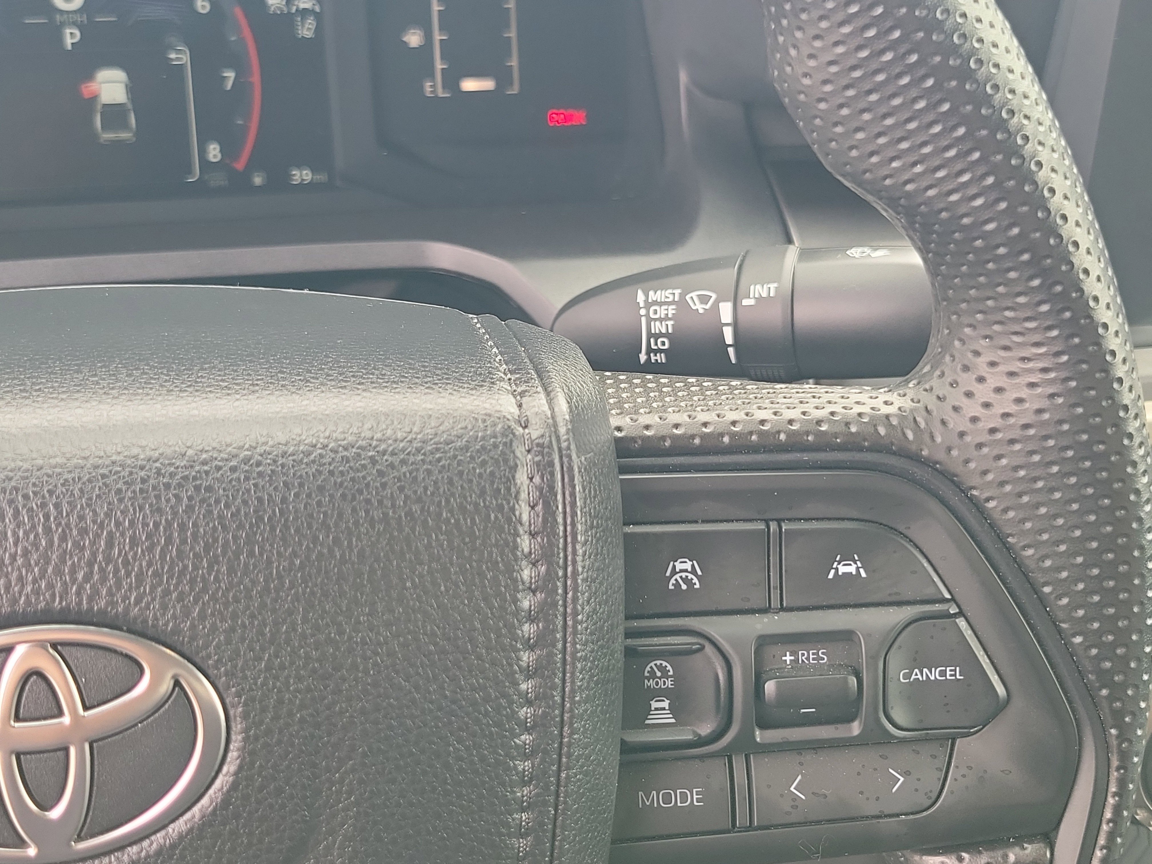 Certified 2025 Toyota Tacoma SR5 image 23