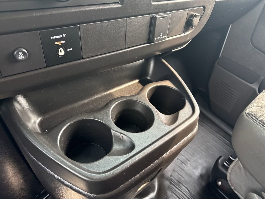 Used 2023 GMC Savana 2500 w/ Driver Convenience Package image 24