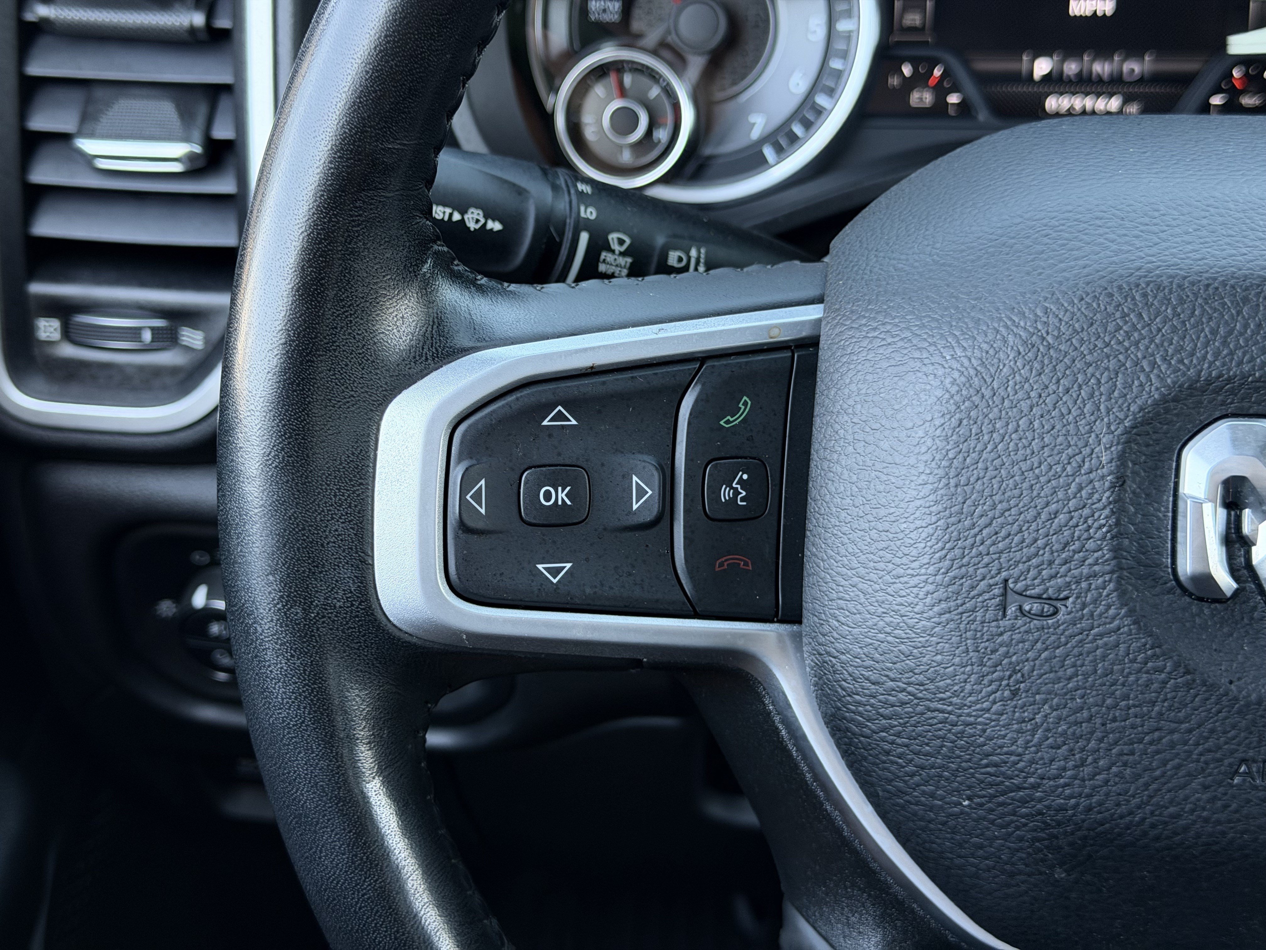 Used 2023 RAM 1500 Big Horn AWD/4WD image 18