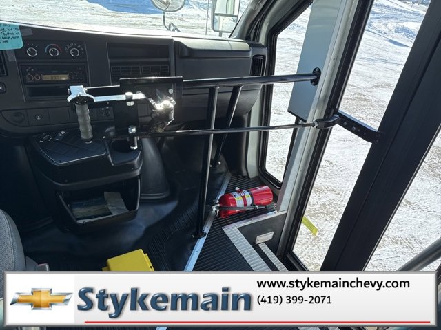 Used 2013 Chevrolet Express 3500 w/ School Bus Package image 29