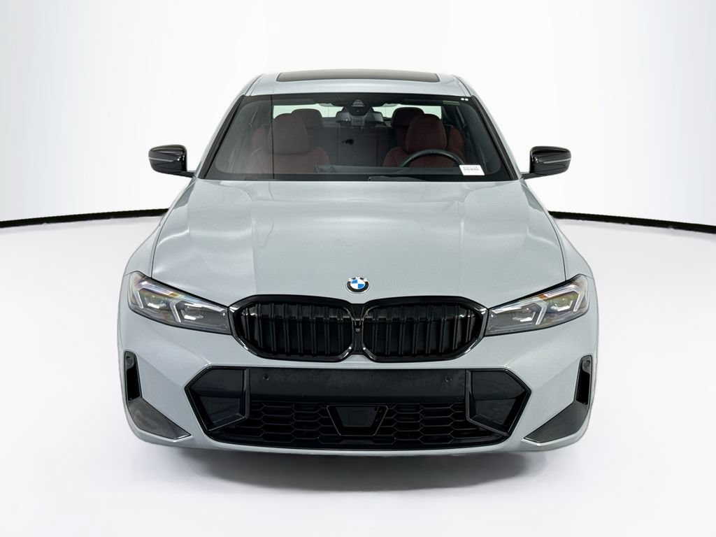 Used 2026 BMW 330i Sedan w/ M Sport Package RWD image 2