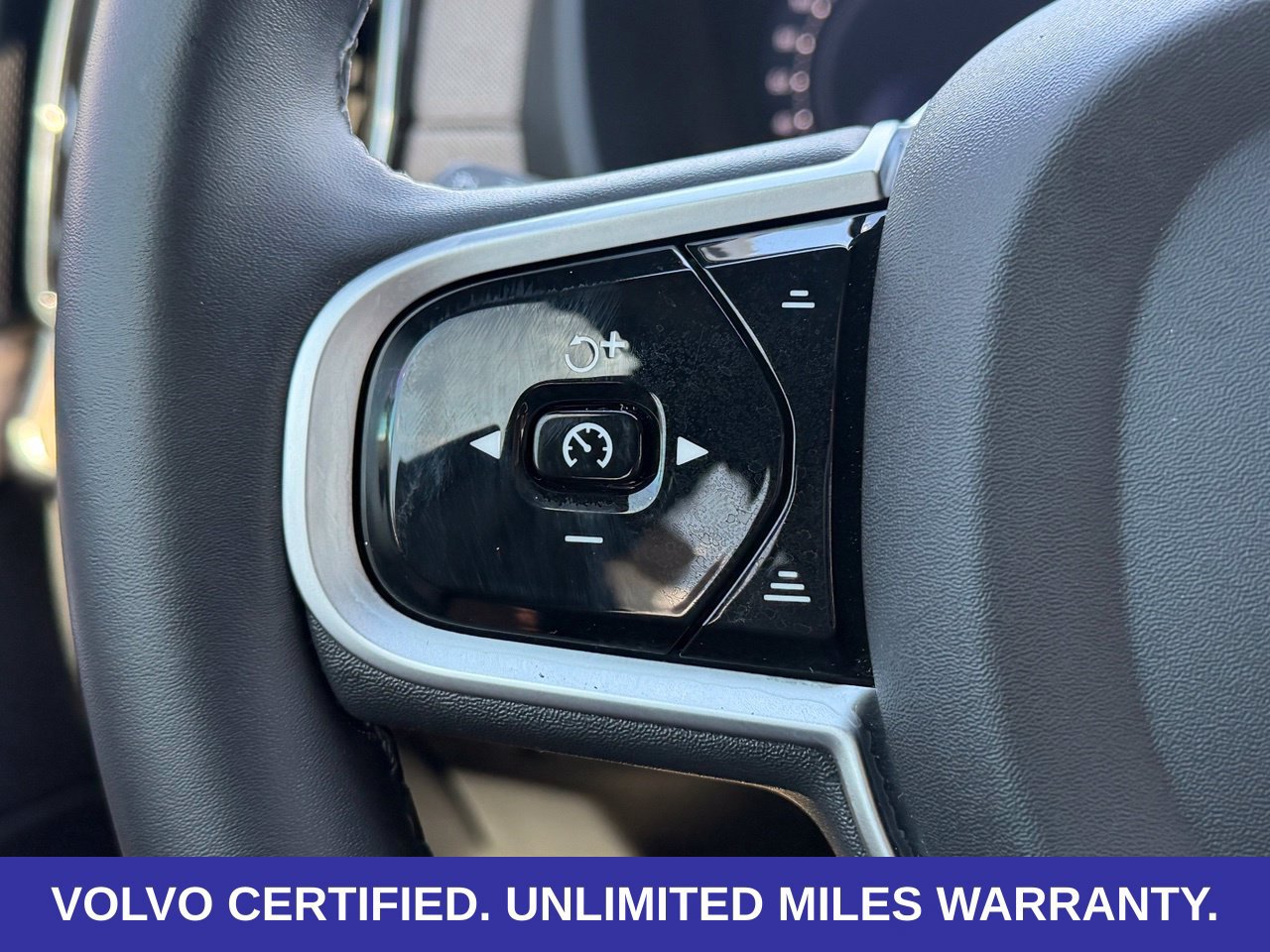 Certified 2026 Volvo XC90 B6 Plus AWD/4WD image 21