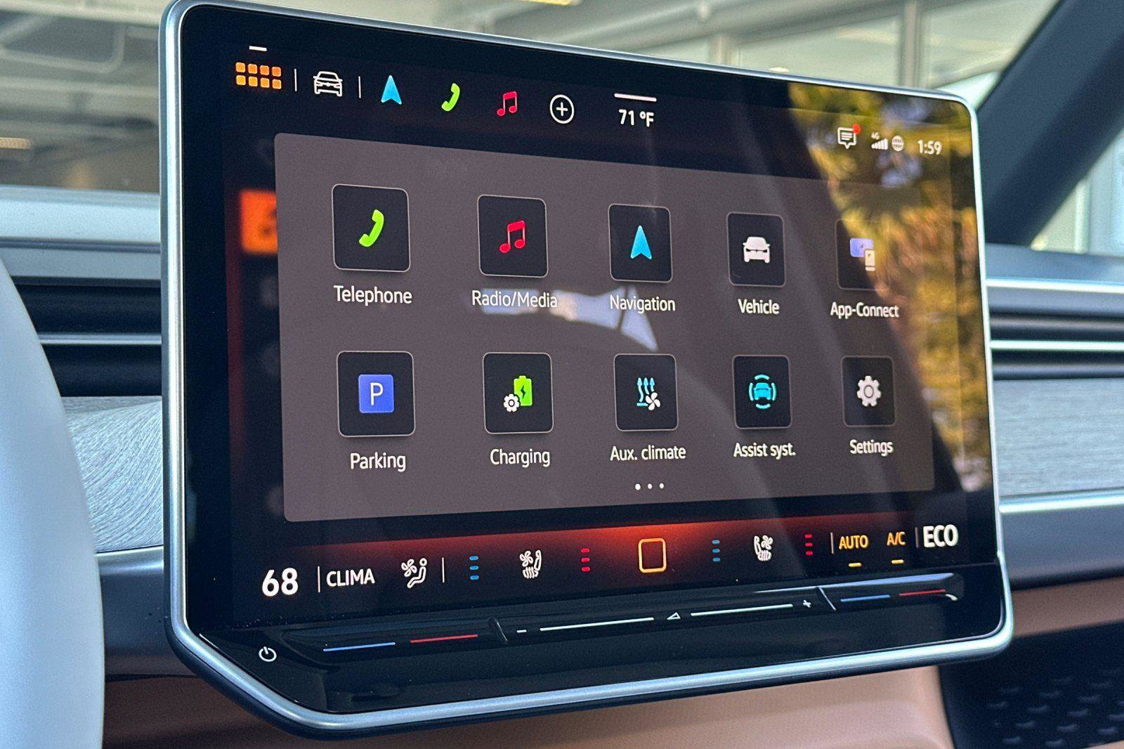 New 2025 Volkswagen ID. Buzz Pro S Plus image 19