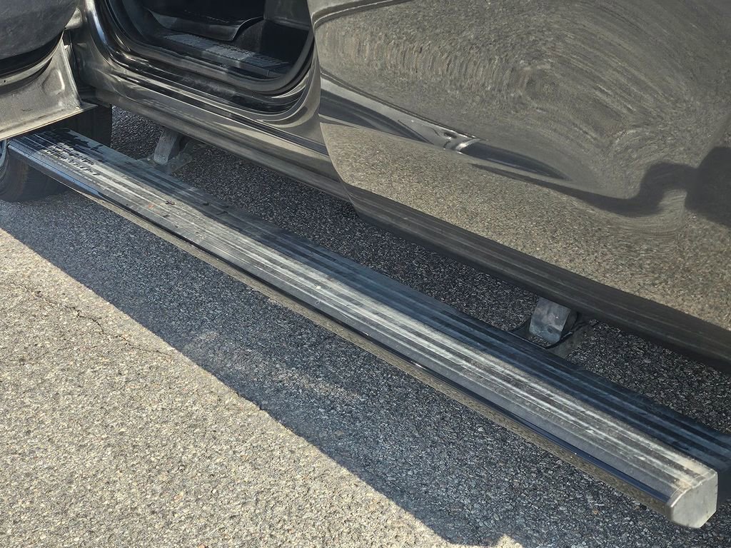 Used 2019 Ford Expedition Limited w/ Equipment Group 303A image 35