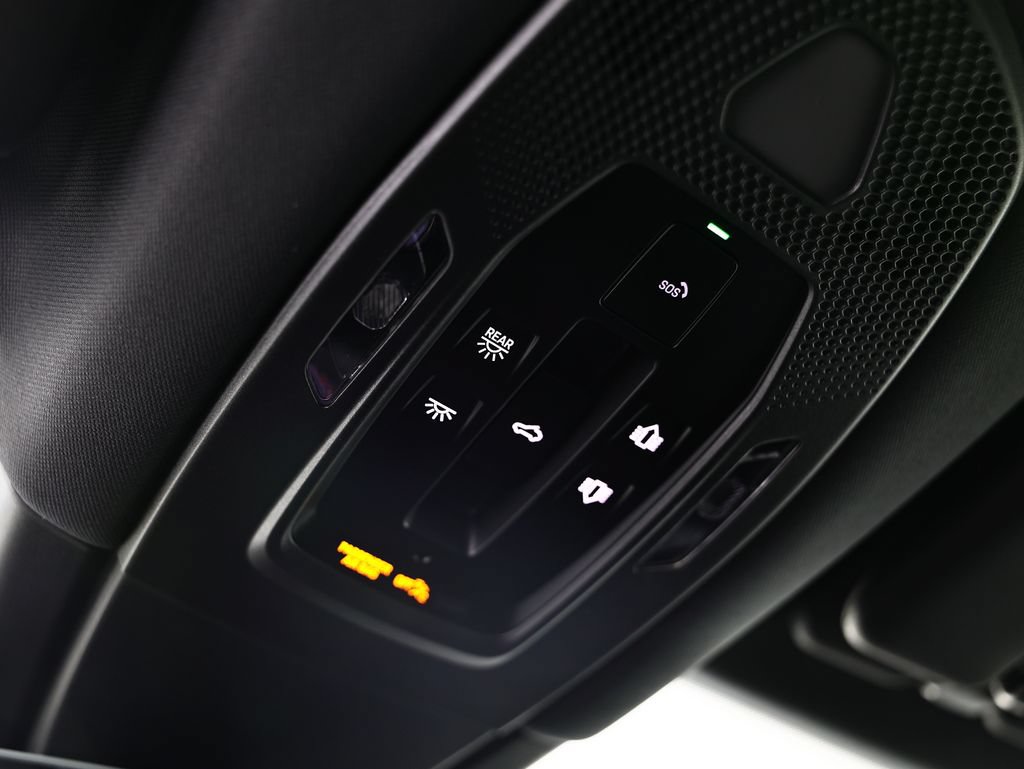 New 2026 Porsche Cayenne AWD/4WD image 40