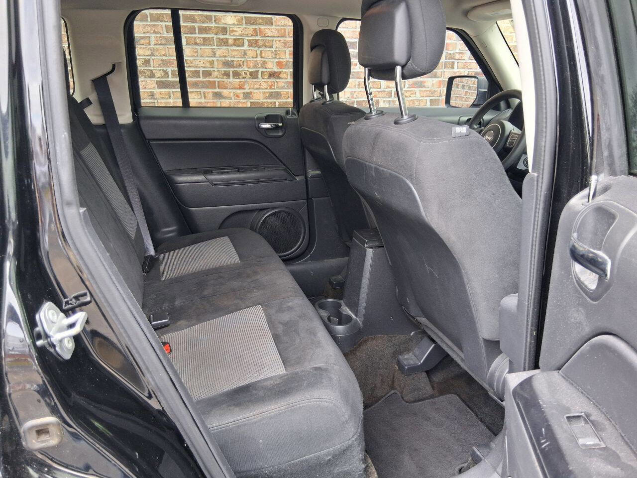 Used 2017 Jeep Patriot Sport w/ Power Value Group FWD image 12