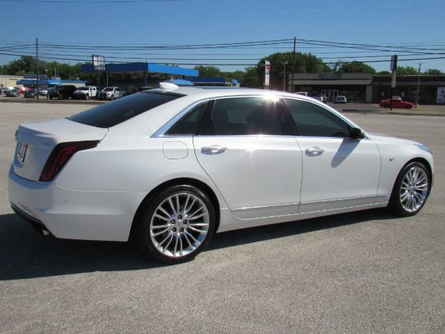 Used 2018 Cadillac CT6 Premium Luxury w/ Super Cruise Package AWD/4WD image 4