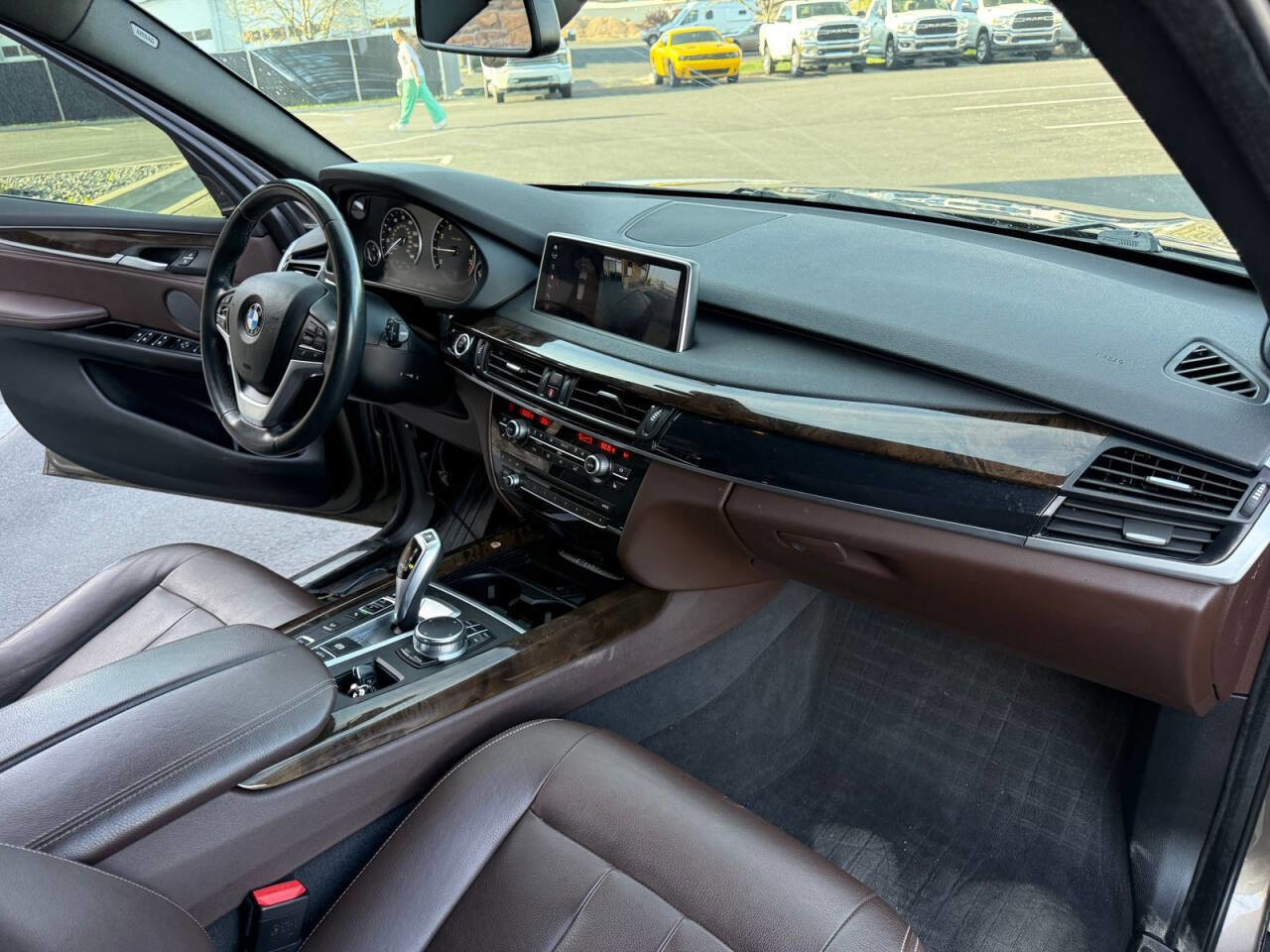 Used 2018 BMW X5 xDrive40e w/ Driving Assistance Package image 13