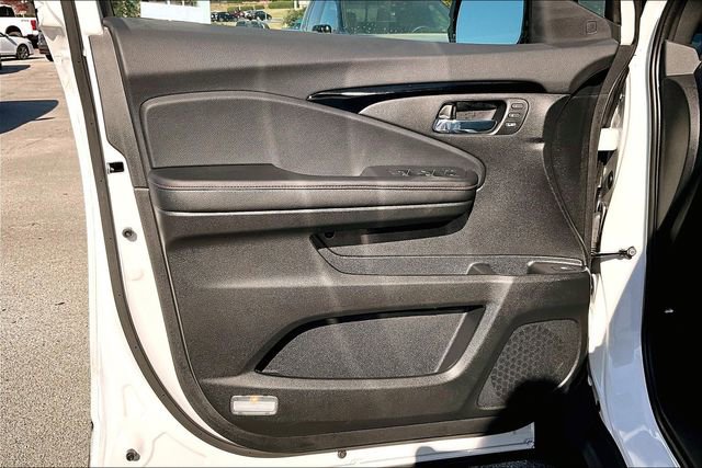 New 2026 Honda Ridgeline Black Edition image 13