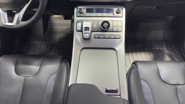 Used 2020 Hyundai Palisade Limited FWD image 21