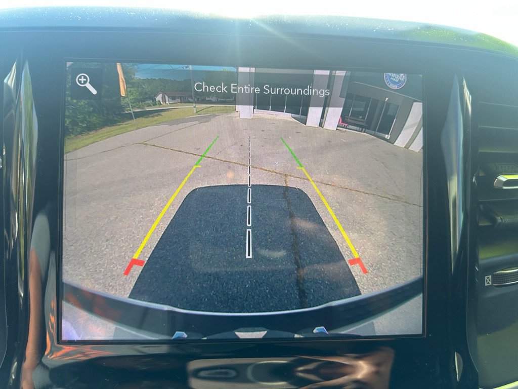 Used 2020 RAM 1500 Big Horn AWD/4WD image 14