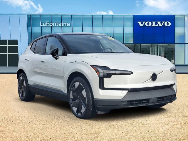 New 2026 Volvo EX30 Plus w/ Protection Package Premier AWD/4WD image 3