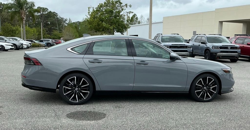 New 2026 Honda Accord Touring image 11